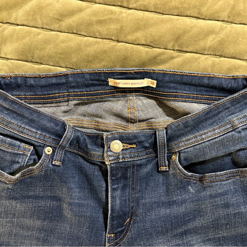 Levi's Women's Dark Blue Boot Cut Jeans